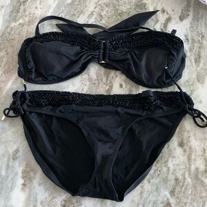 Cute ruffle bikini